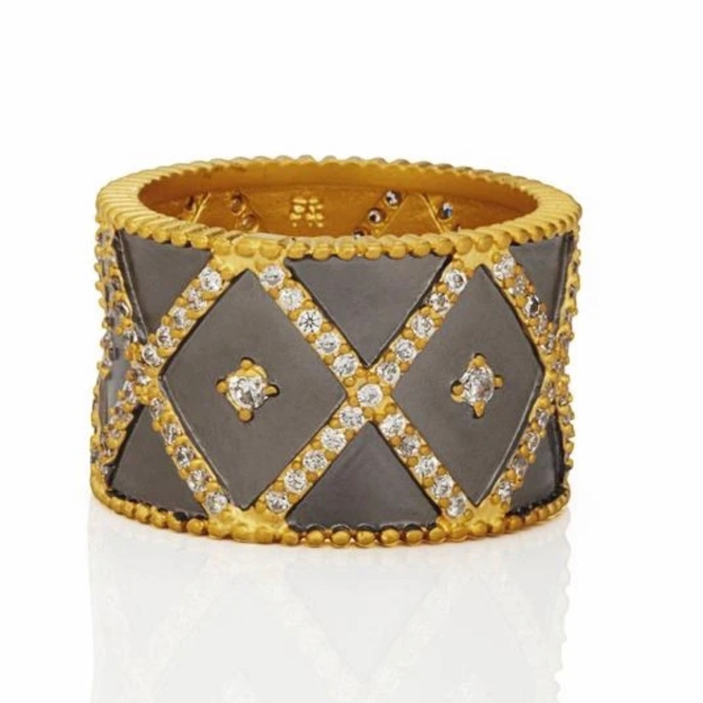 Cigar Band Criss Cross Statement Ring